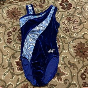 Like new girls youth leotard